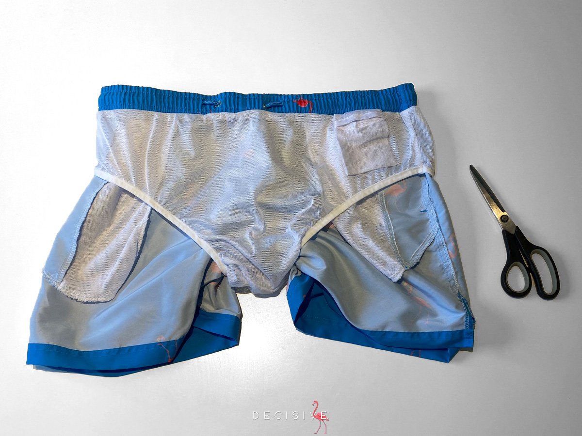 How to remove mesh lining from swim trunks? [Guide with photos] 2024